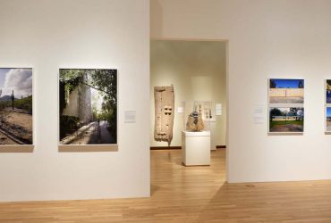 Installation view; Courtside: Photographs by Bill Bamberger; January 26 – May 13, 2018; Nasher Museum of Art at Duke University. Photo by Peter Paul Geoffrion.