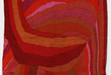Silvia Heyden, Omega (detail), 1972. Wool and linen, 68 1/2 × 49 inches (174 × 124.5 cm). Collection of the Nasher Museum of Art at Duke University. Museum purchase, 1972.32.1. © Estate of Silvia Heyden. Photo by Peter Paul Geoffrion.